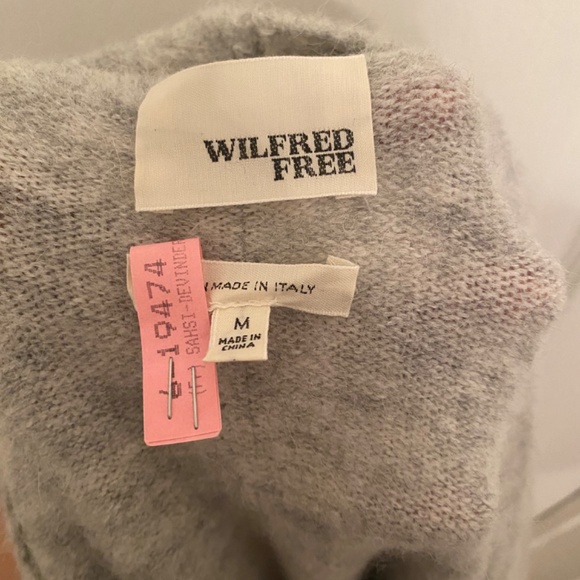 Aritzia Wrap Gigi Sweater Grey - Picture 4 of 5